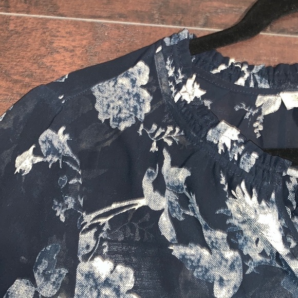 Lucky Brand Sheer Floral Blouse, sz Small. - Picture 10 of 11